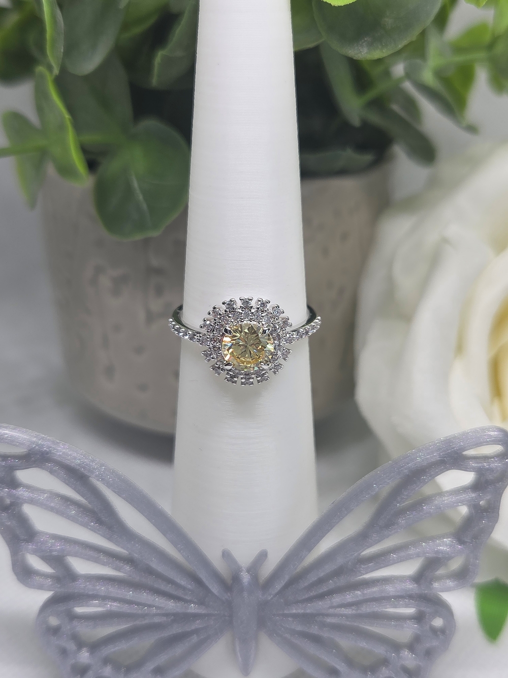 BP Sparkling Yellow CZ Halo Ring On Rhodium Plating